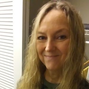 Meet your Posher, Brenda